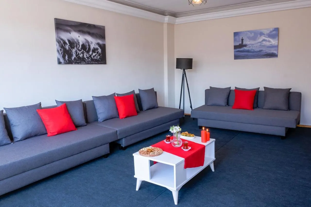3+1 New Kadikoy Istanbul Entire Flat Furnished Apartment For Rent In The Heart Of Kadikoy!